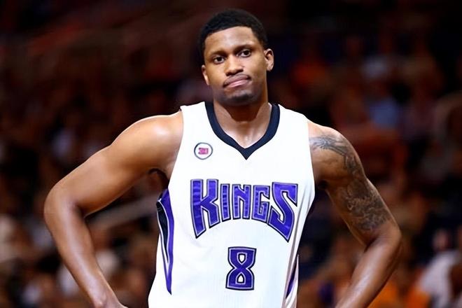 爱情中并未 爱情中并未