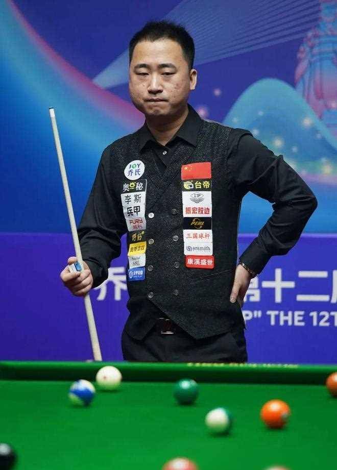 球员伪装摔 球员伪装摔