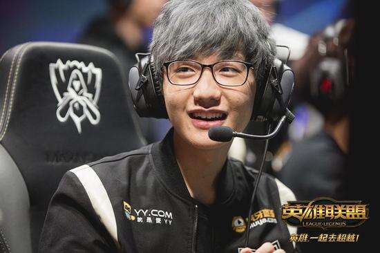 短跨再添一 短跨再添一